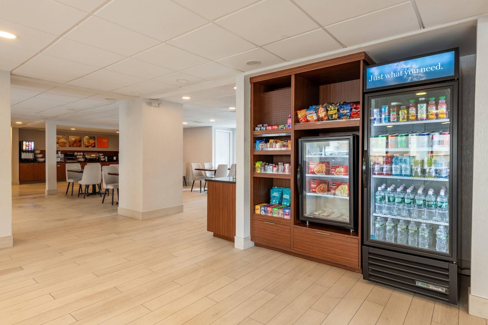 Comfort Inn - Dedham-Boston MetroWest 9/49
