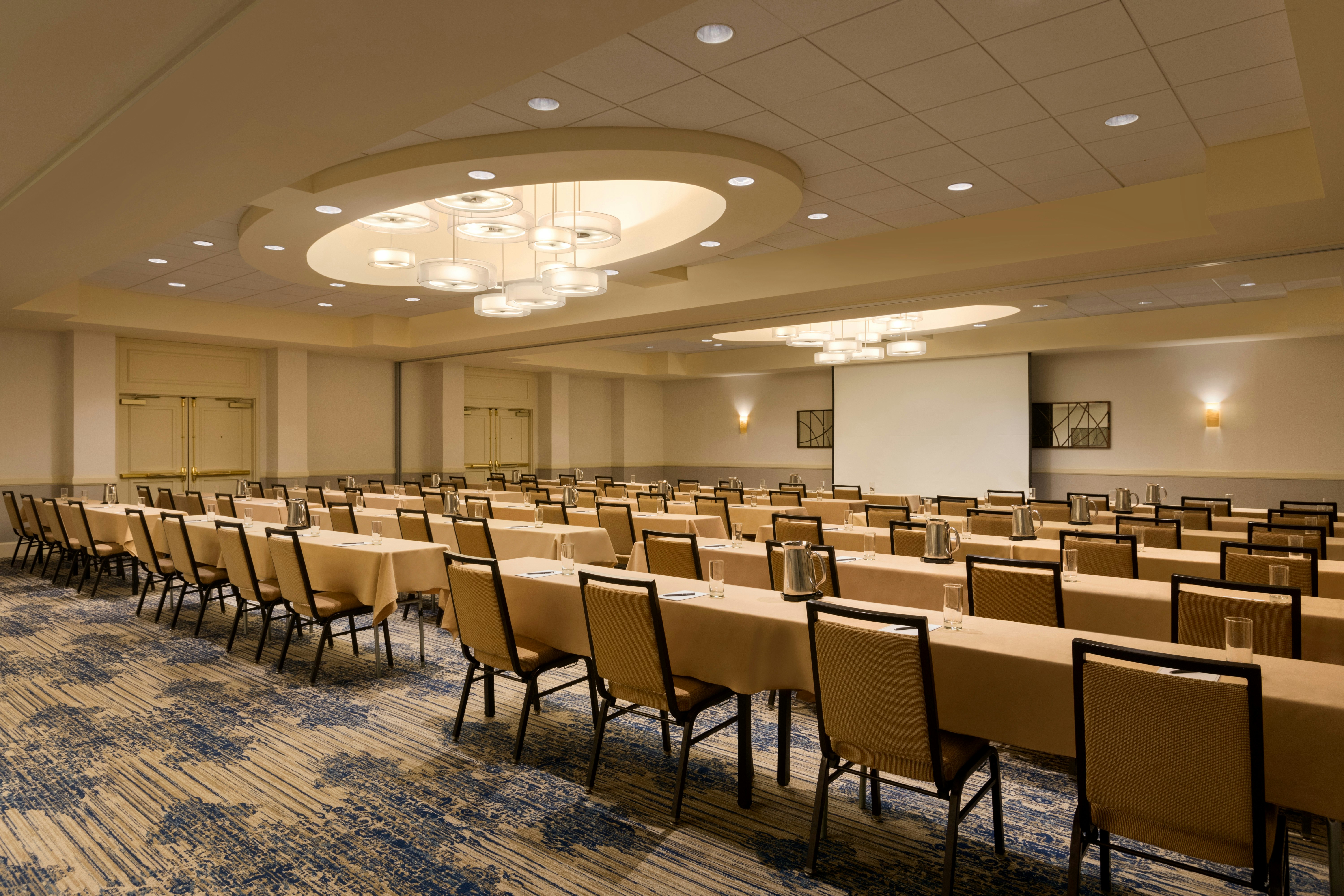 Embassy Suites by Hilton Boston Waltham 47/66