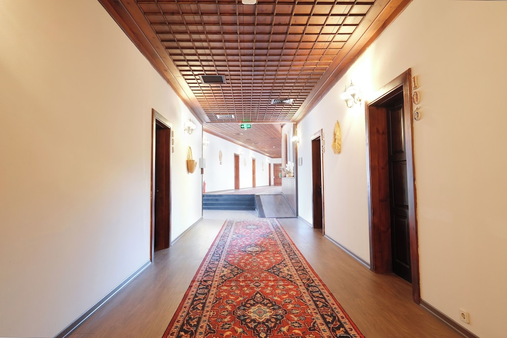 OTANTIK CLUB HOTEL 8/49