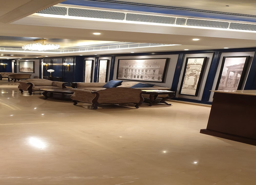 Sarovar Portico Dehradun 18/40