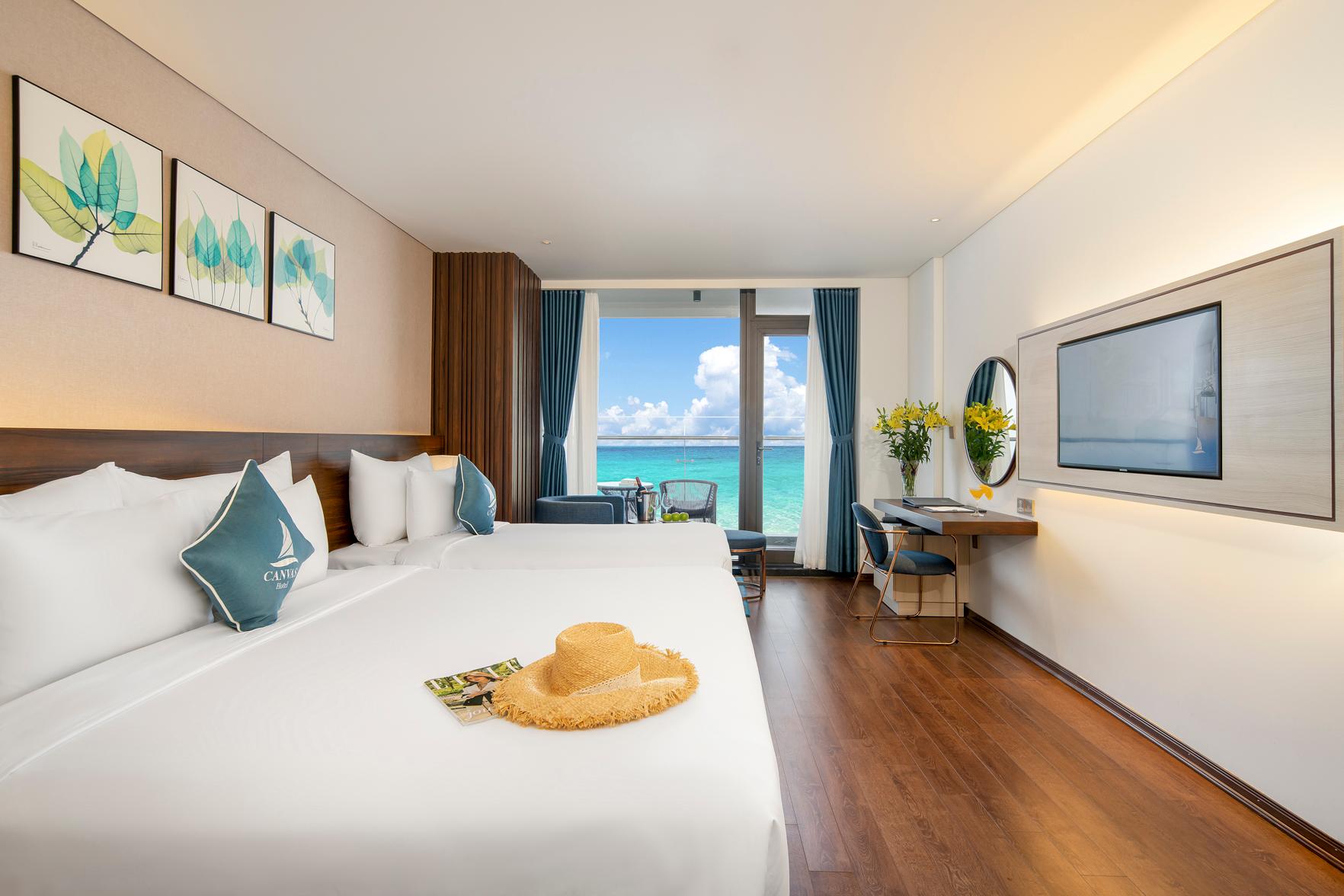 Grand, Triple, Beach Front