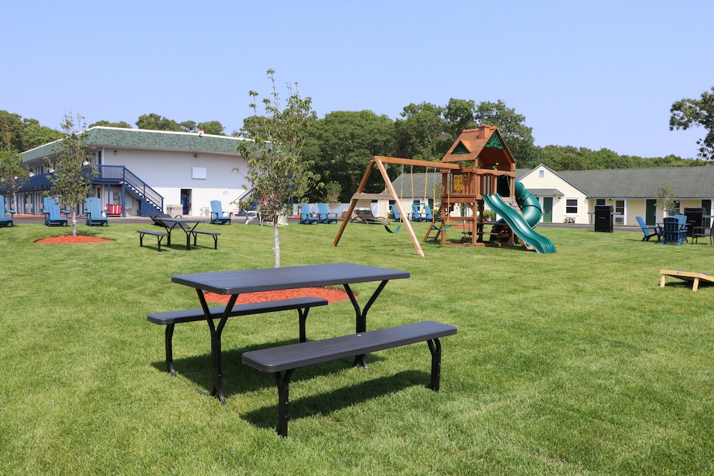 Travelodge West Yarmouth/Hyannis 34/45