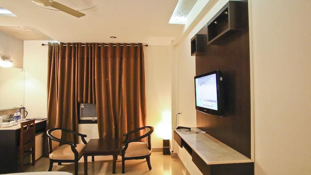 Hotel Pushp Villa Agra Taj East Gate 14/35