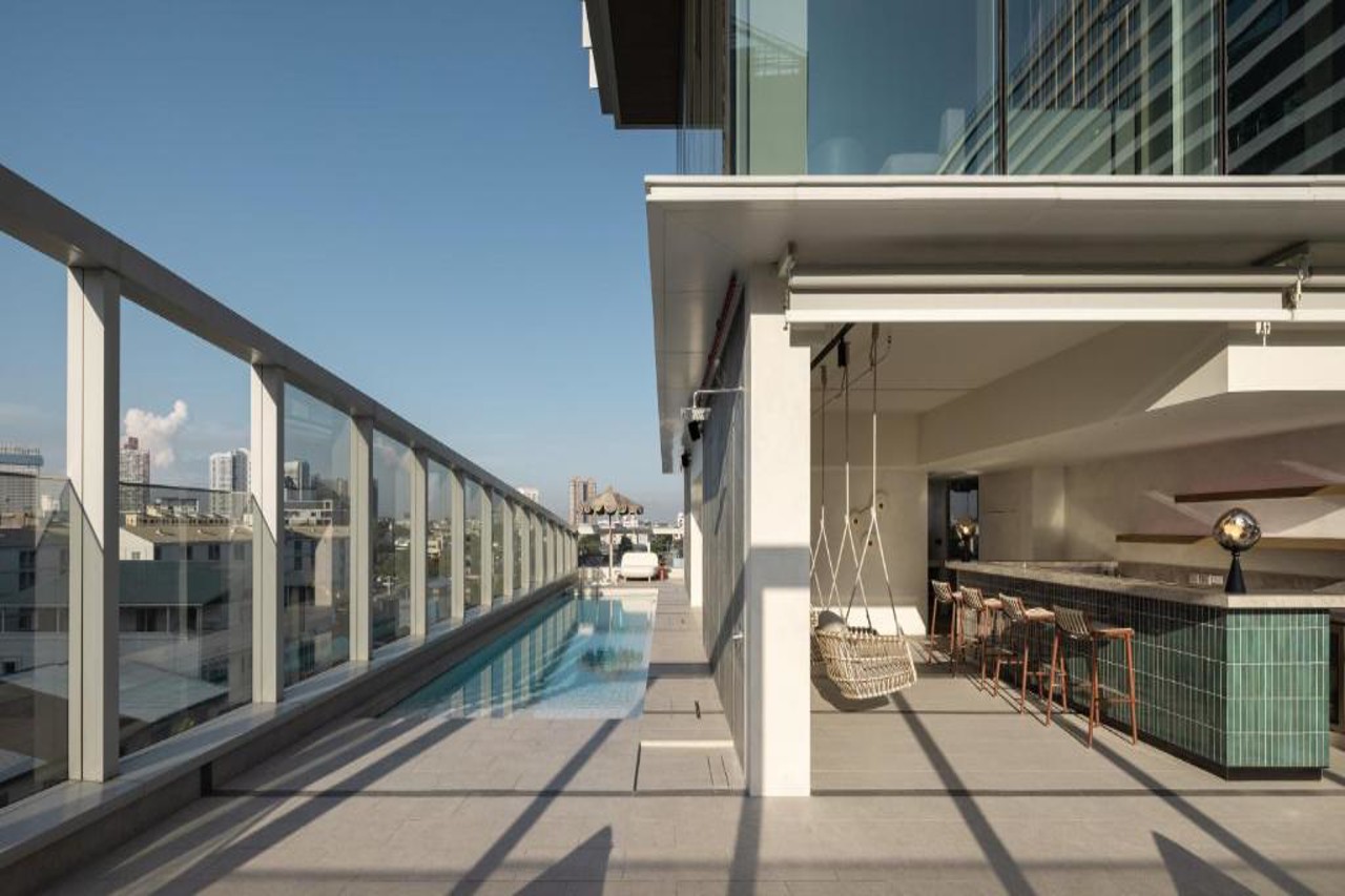 YOTEL Bangkok Sukhumvit 2/10