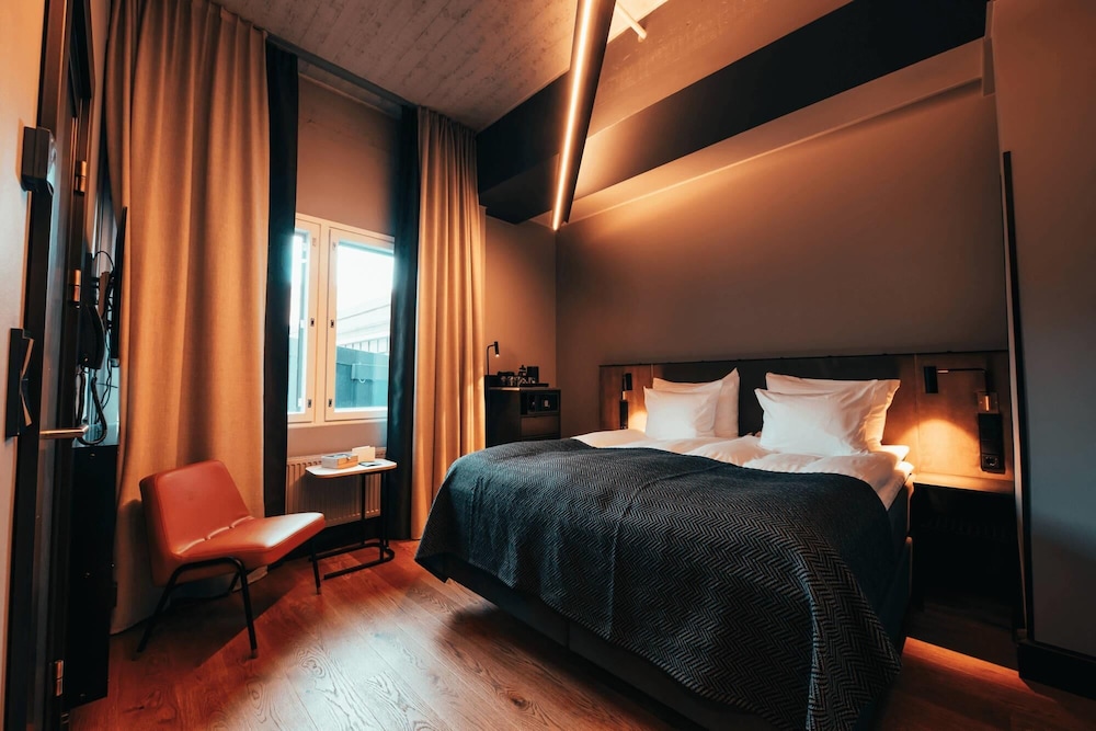 STANDARD, TWIN BEDS