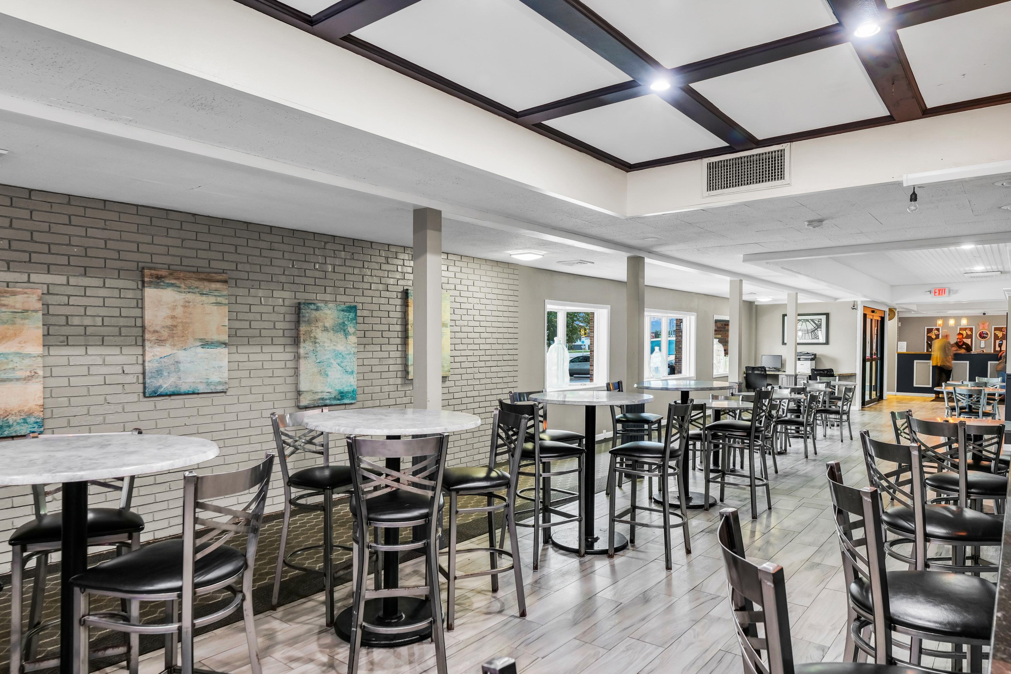 Red Lion Inn & Suites Urbana 41/60