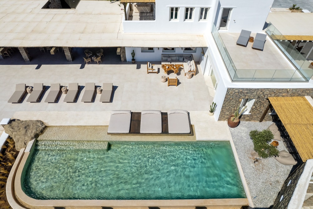 Mykonos Panormos Villas 4/49