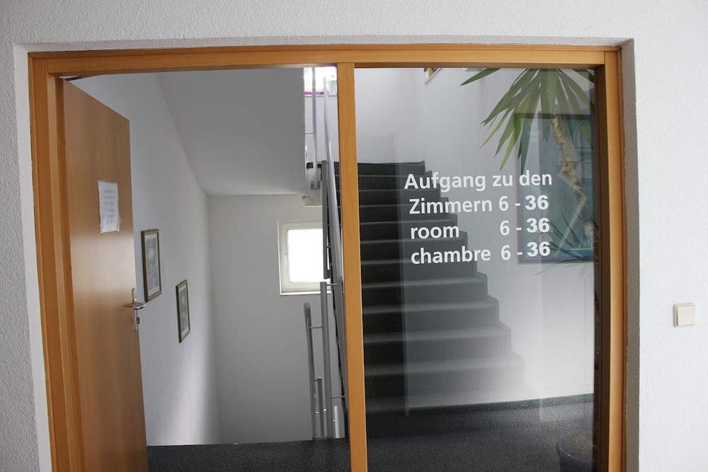 Hotel Rheinbrucke 12/32