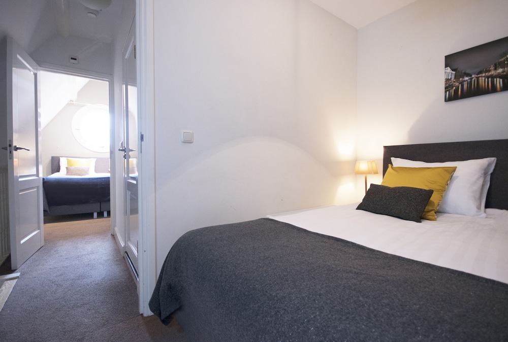 Canal Suites Amsterdam 14/65