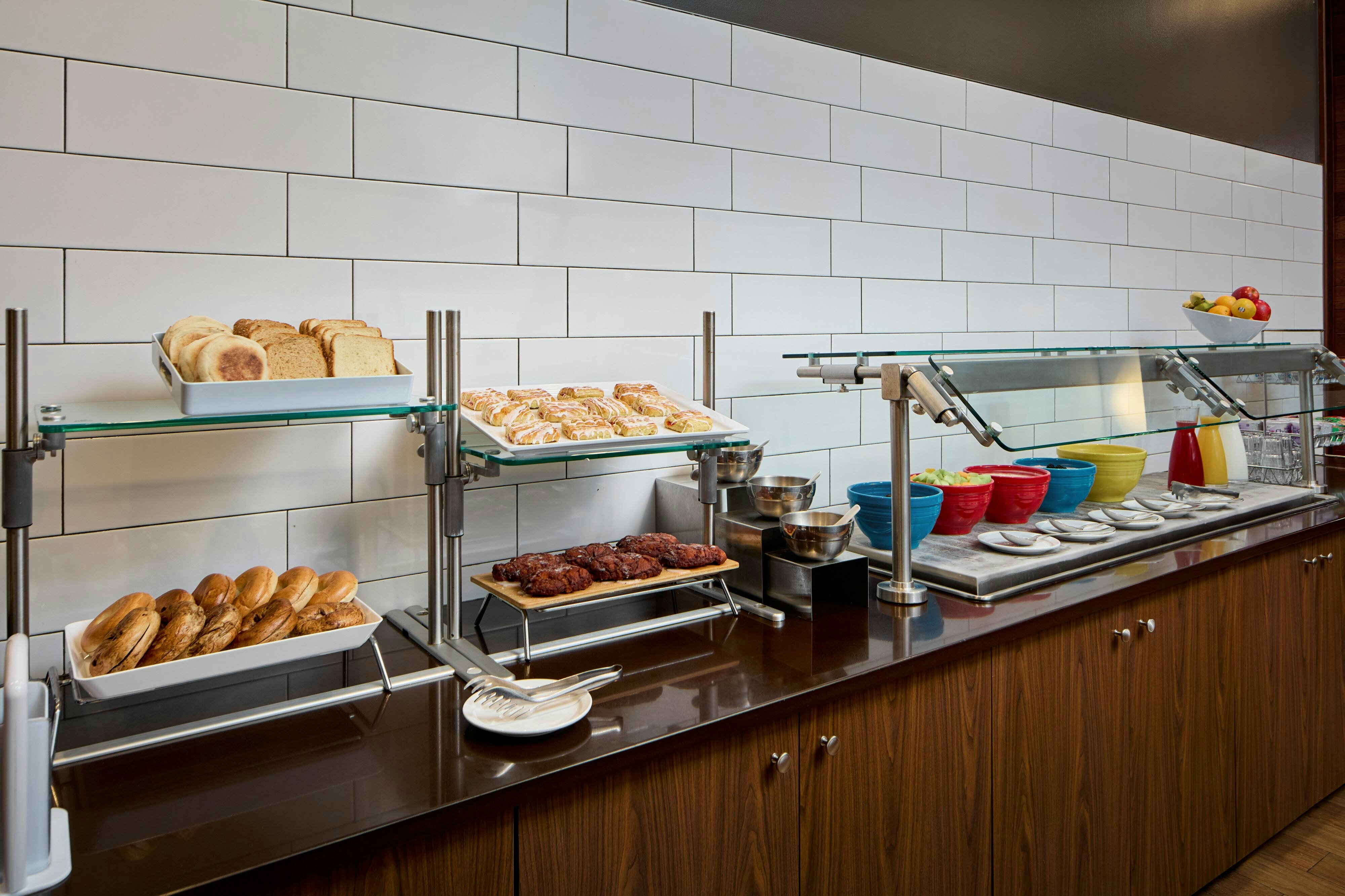 Four Points by Sheraton Richmond 24/69