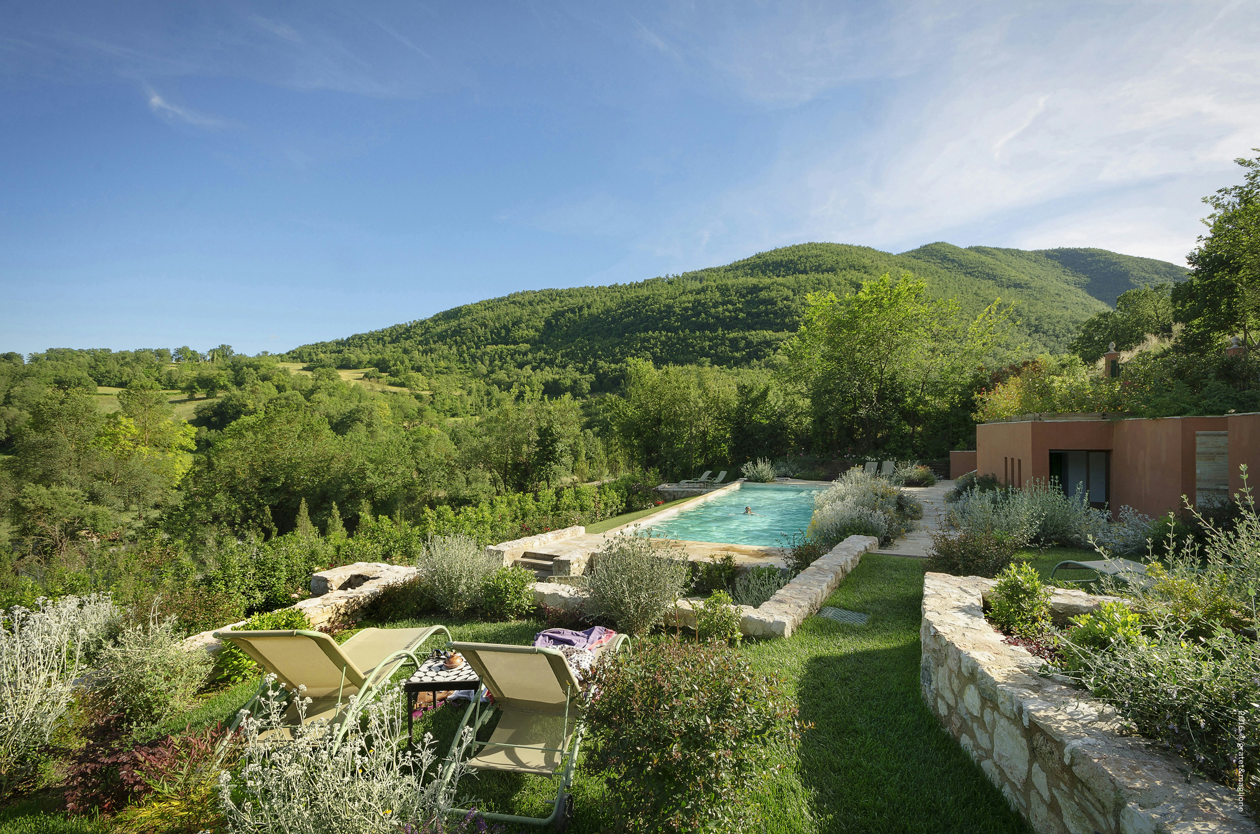 Castello di Postignano Relais 34/43