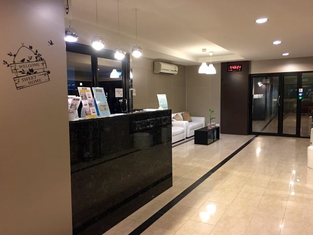 Abm Service Residence 5/23