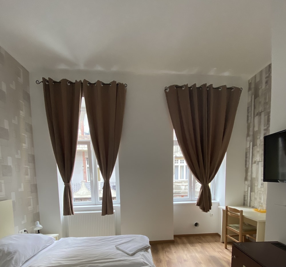 Easy Star Hotel 23/51