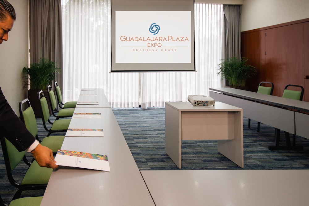 Guadalajara Plaza Expo Business Class 46/50