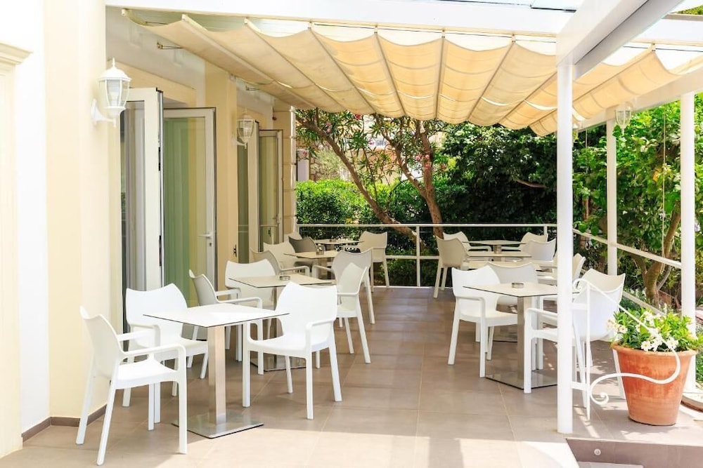 Hotel Villa Fernanda 20/30
