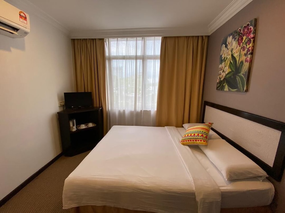 Desa Queenspark Hotel 14/77