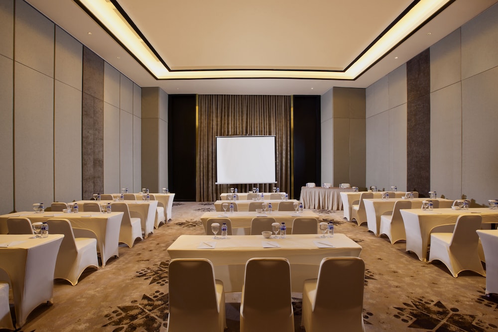 Hotel Santika Premiere Bandara - Palembang 53/55