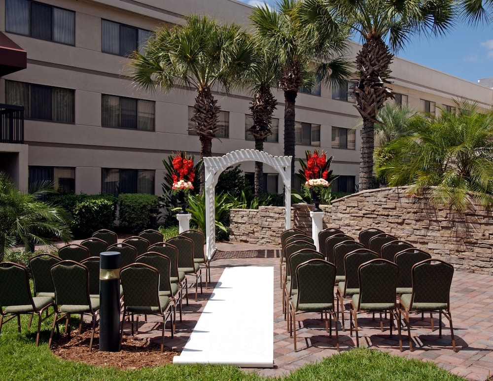 Sheraton Suites Orlando Airport 7/34