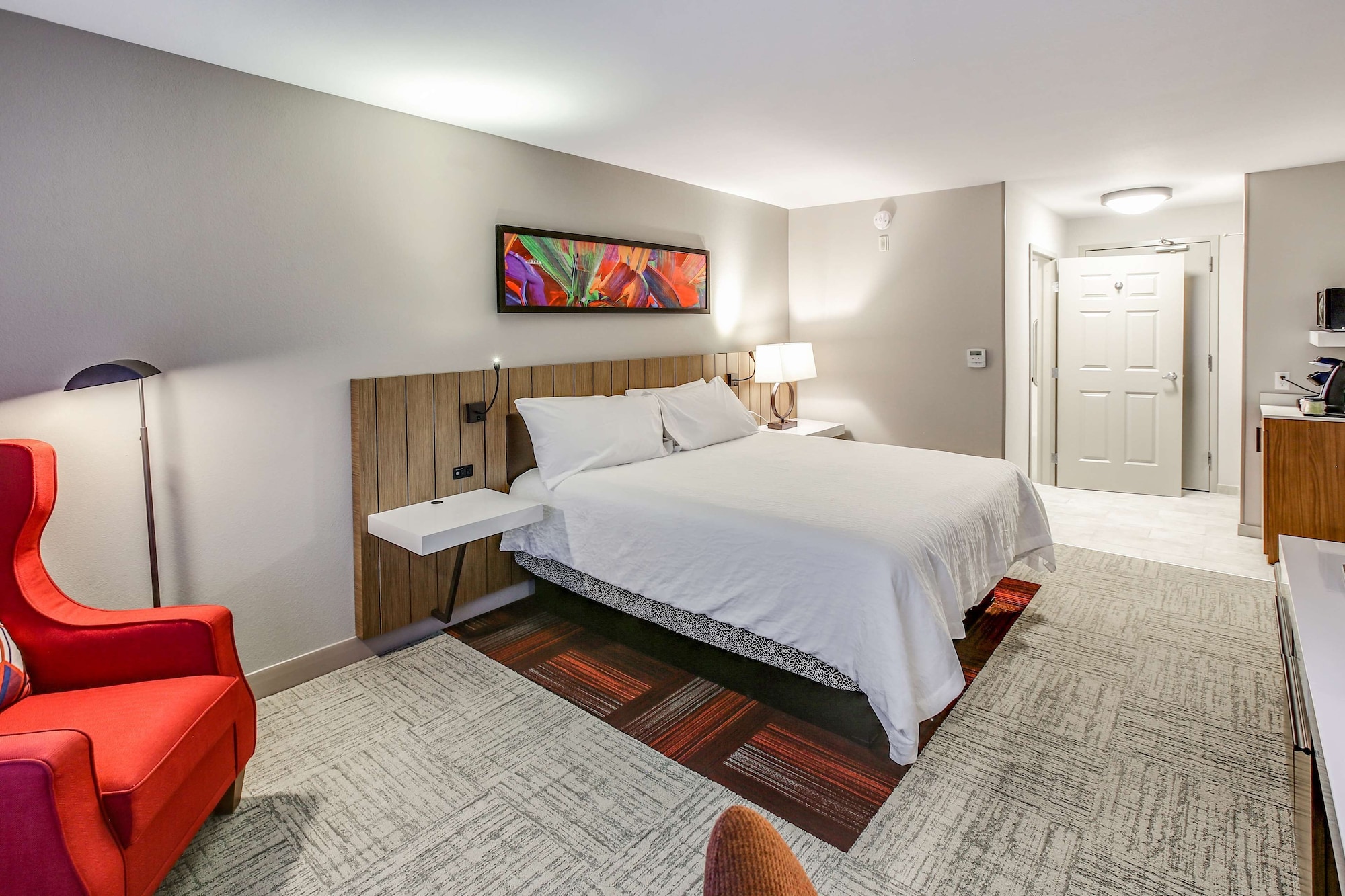 Evolution, King Bed، Hilton Garden Inn Ames 4/10