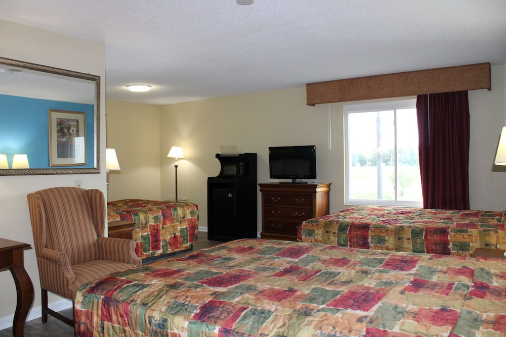 FairBridge Inn Express Mt Vernon 18/27