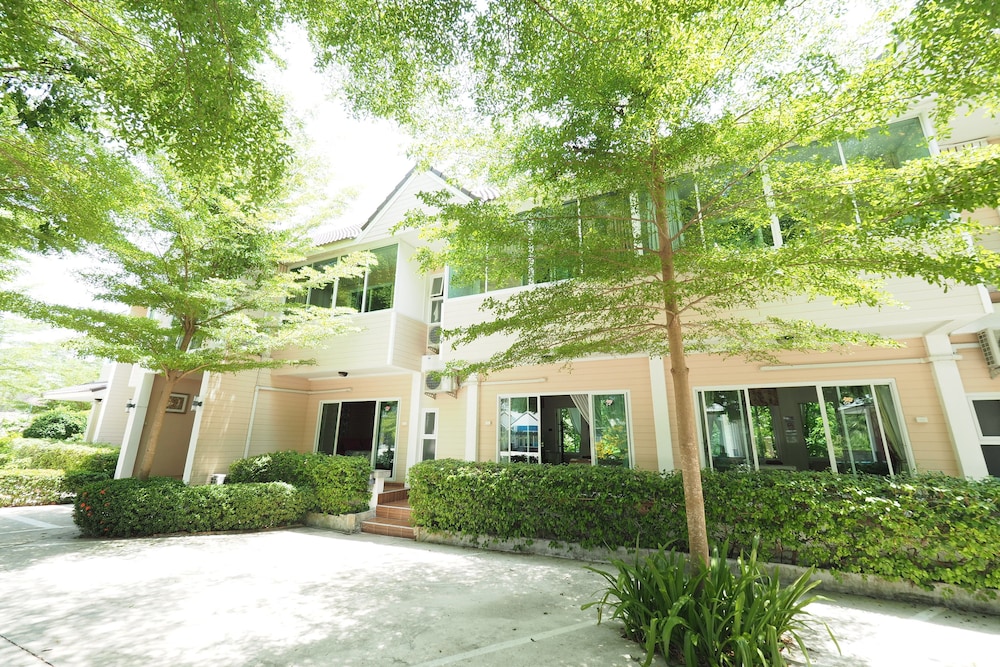 Baan Suan Resort Juree Punsuk 8/40
