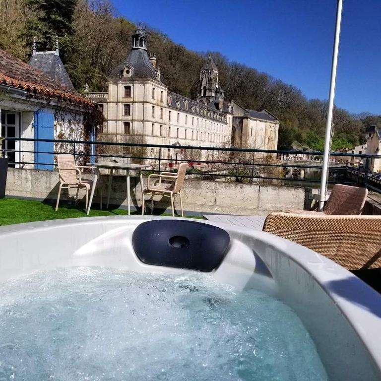Moulin De L Abbaye 12/12