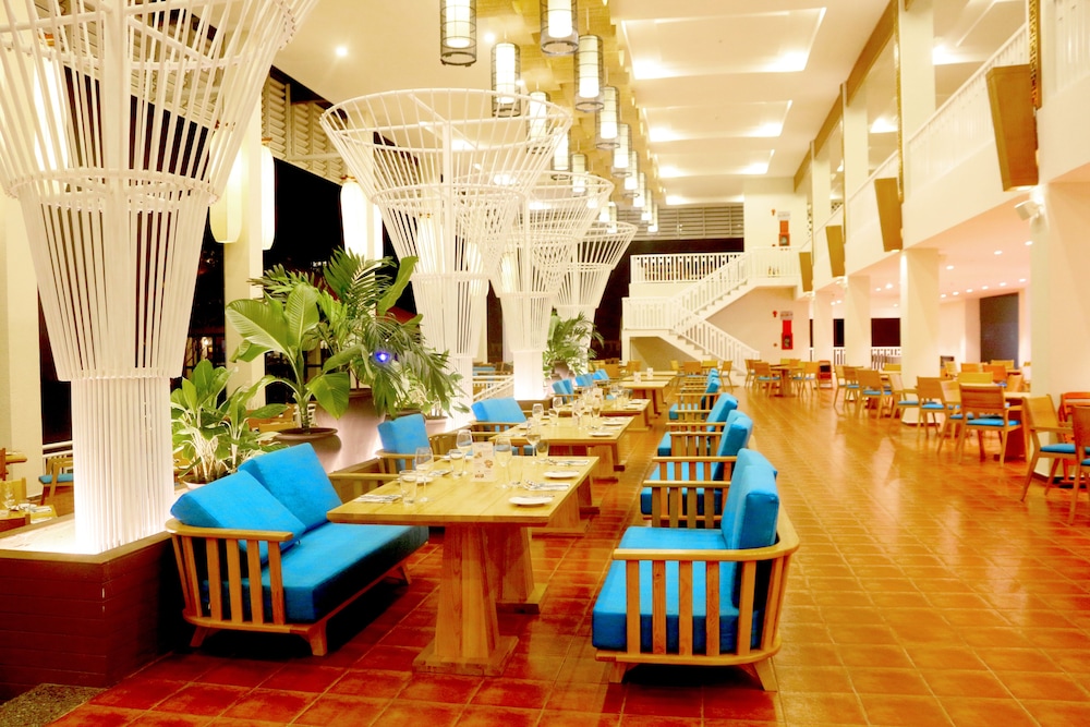 Sandy Beach Non Nuoc Resort Danang 66/75