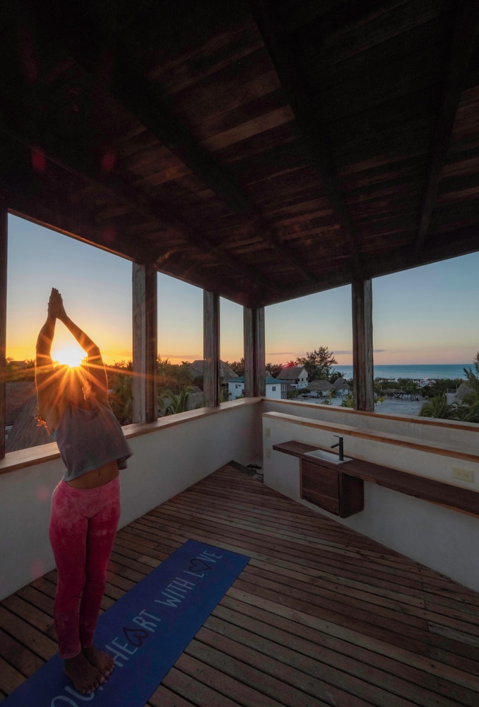 Hotel Punta Caliza 47/48