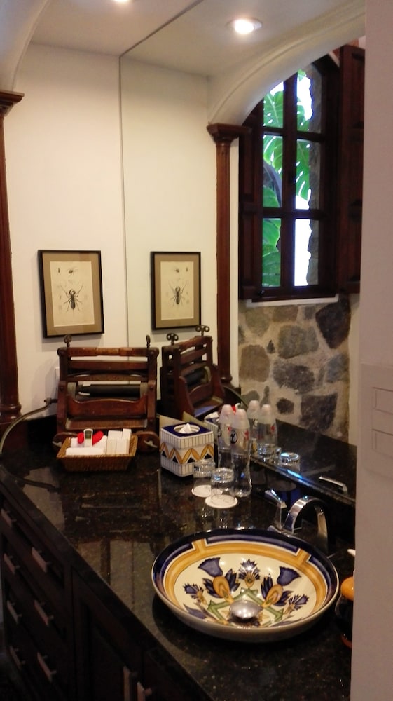 San Rafael Hotel 37/50