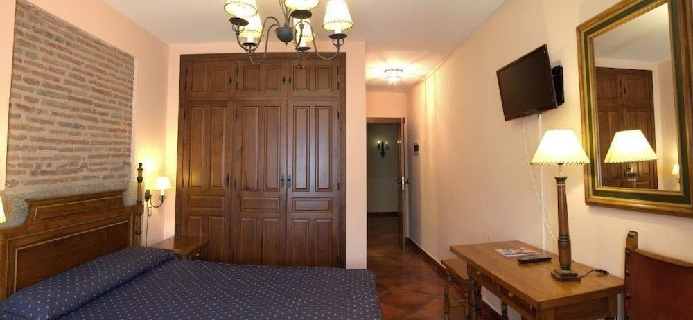 Hotel Las Cancelas 38/57
