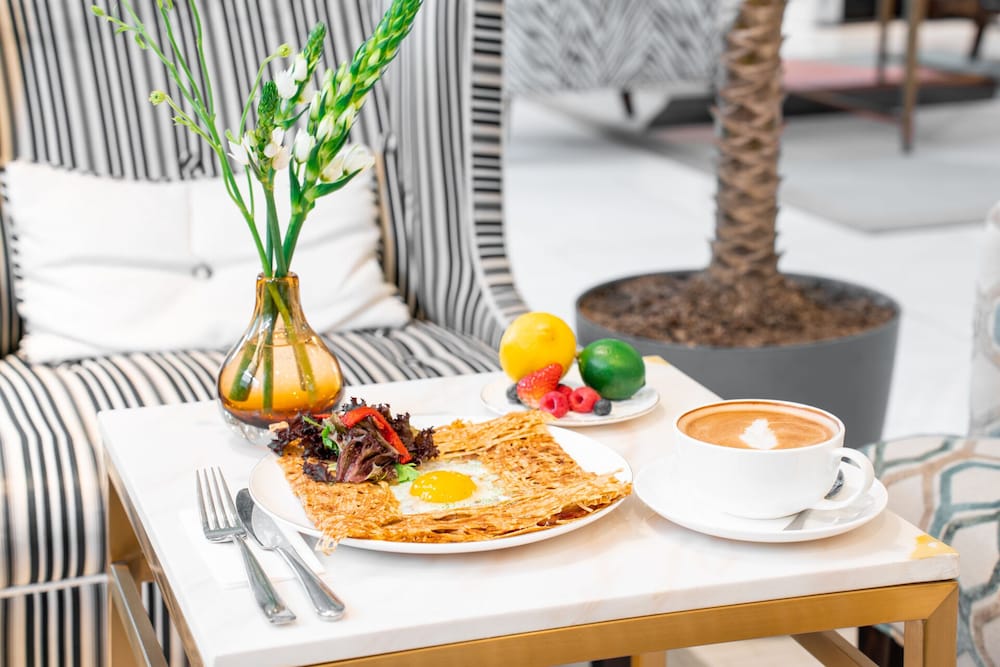 GRACIE ART HOTEL 798 33/50