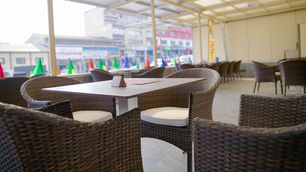 Merina Hotel 35/44