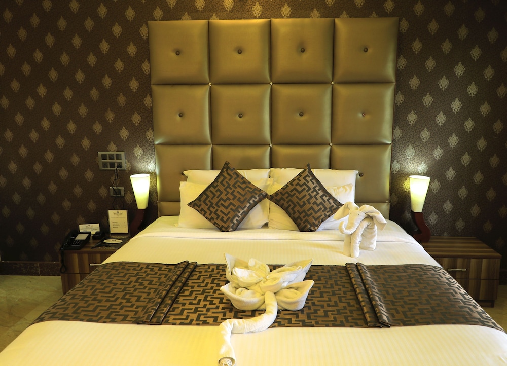 JalMahal Resort &amp; Spa 42/72