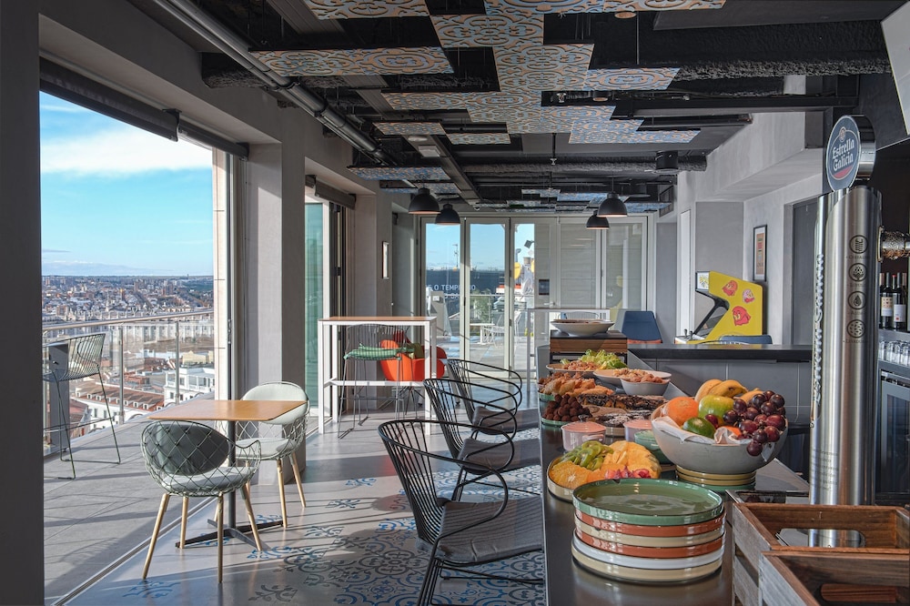 Aloft Madrid Gran Via 31/38