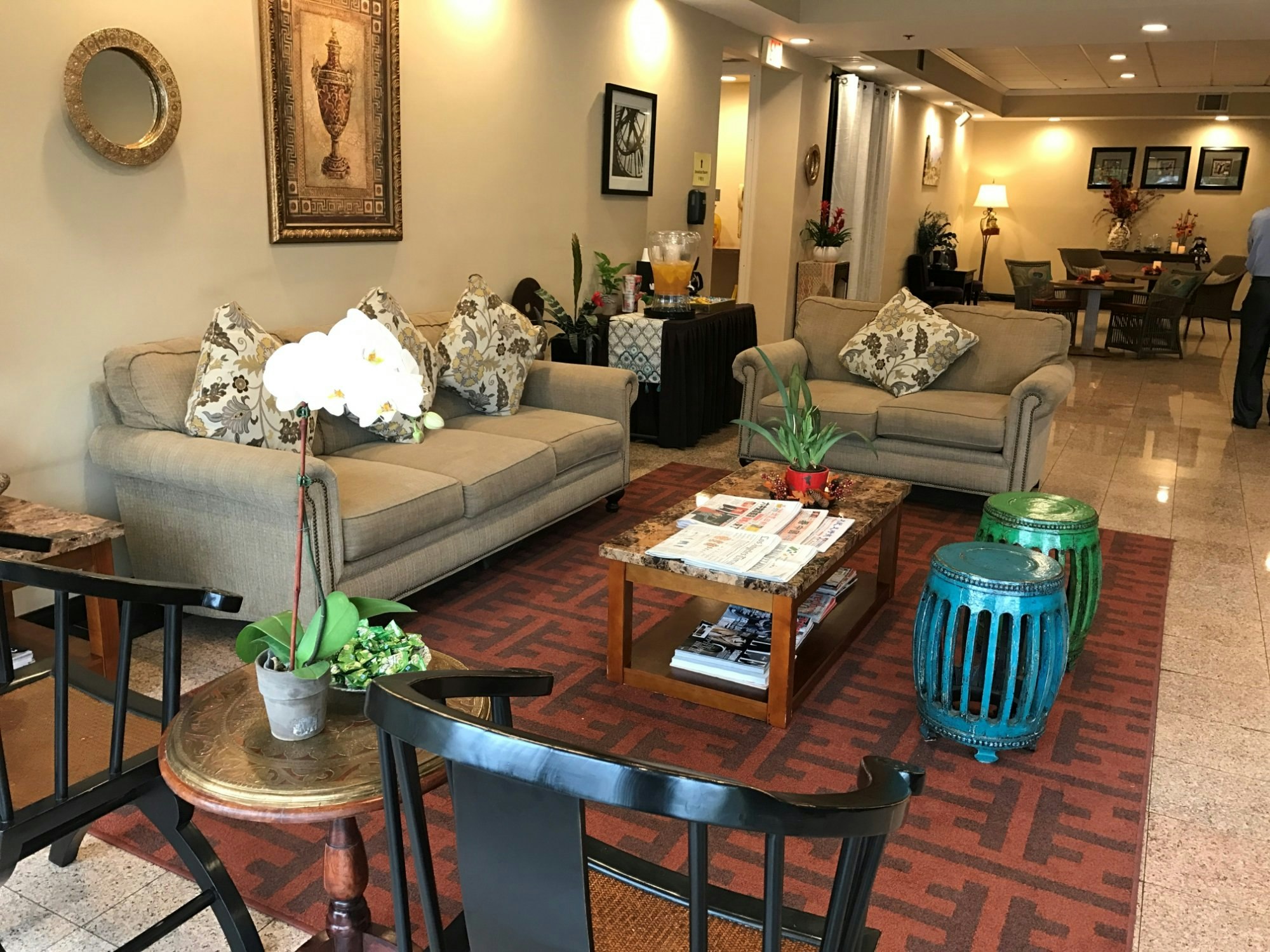 Greentree Inn And Suites Alhambra 32/52