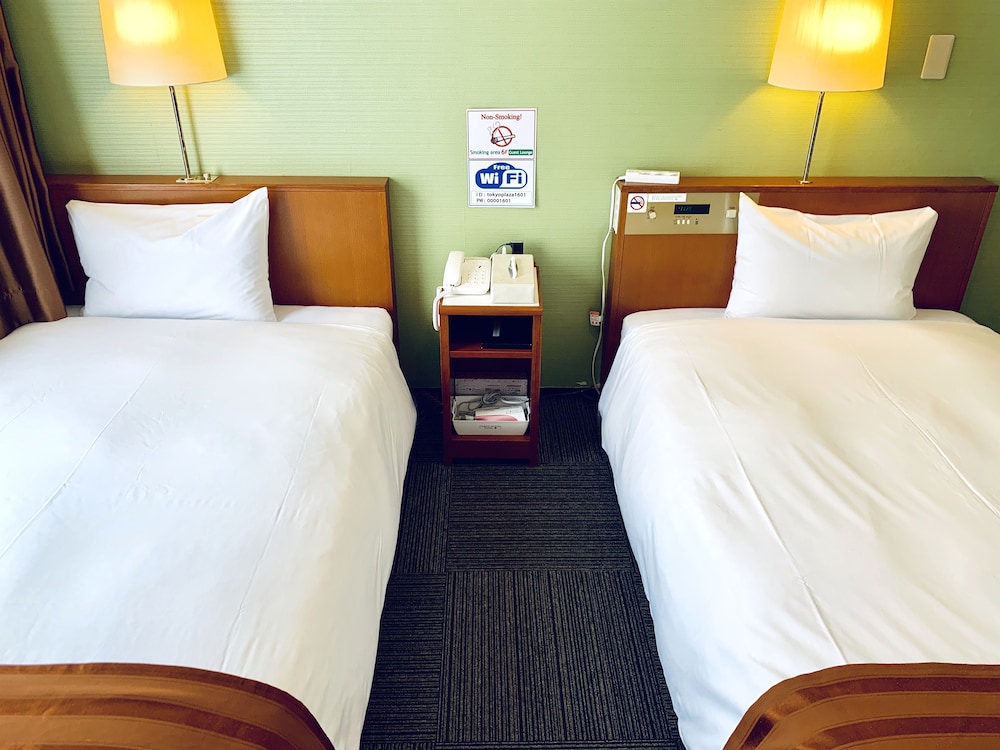 TOKYO PLAZA HOTEL 28/49