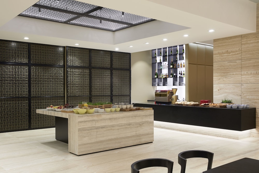 Hyatt Place Melbourne Essendon Fields 8/62