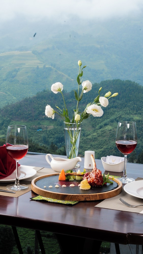 DeLaSol Sapa Hotel 34/50