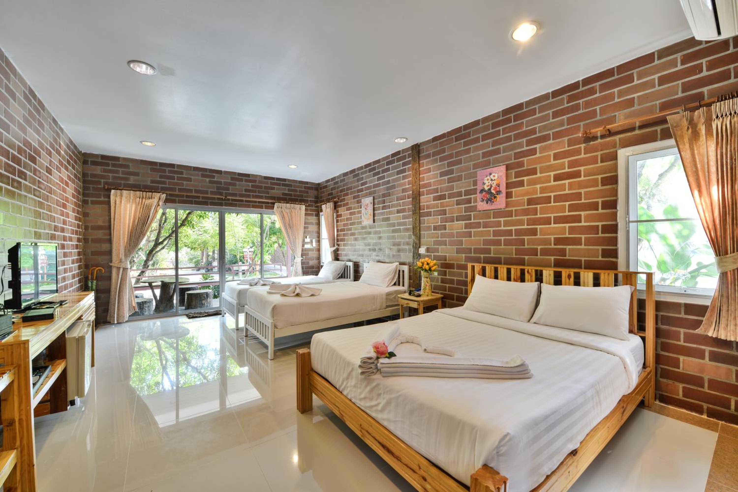 كوخ ديلوكس، Theerama Cottage Resort 2/3