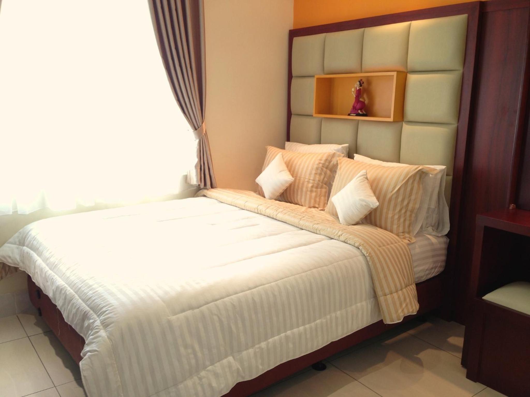 2 Bedrooms, Apartment