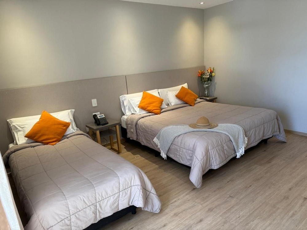 Gran Hotel Dakar 15/50