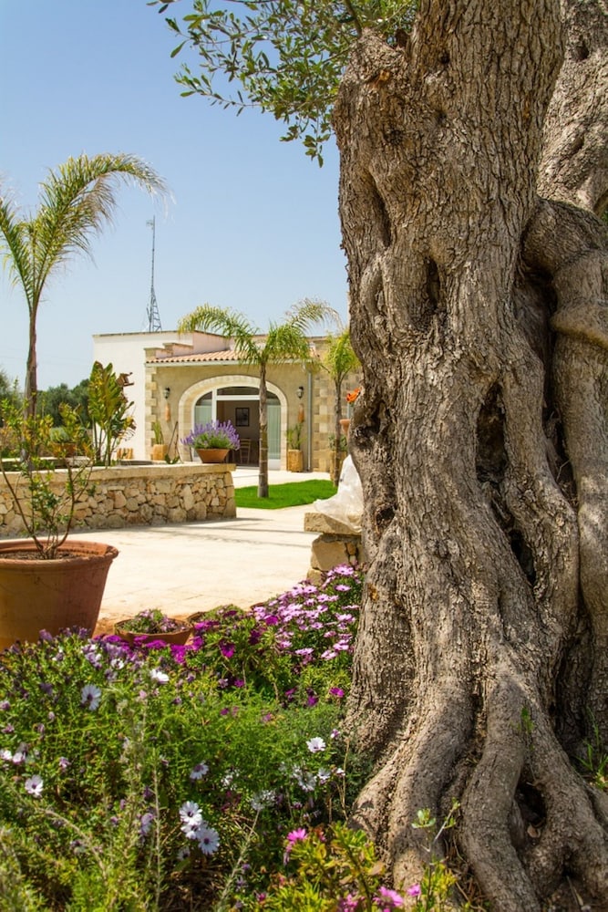 Relais Tenuta Campì 38/50