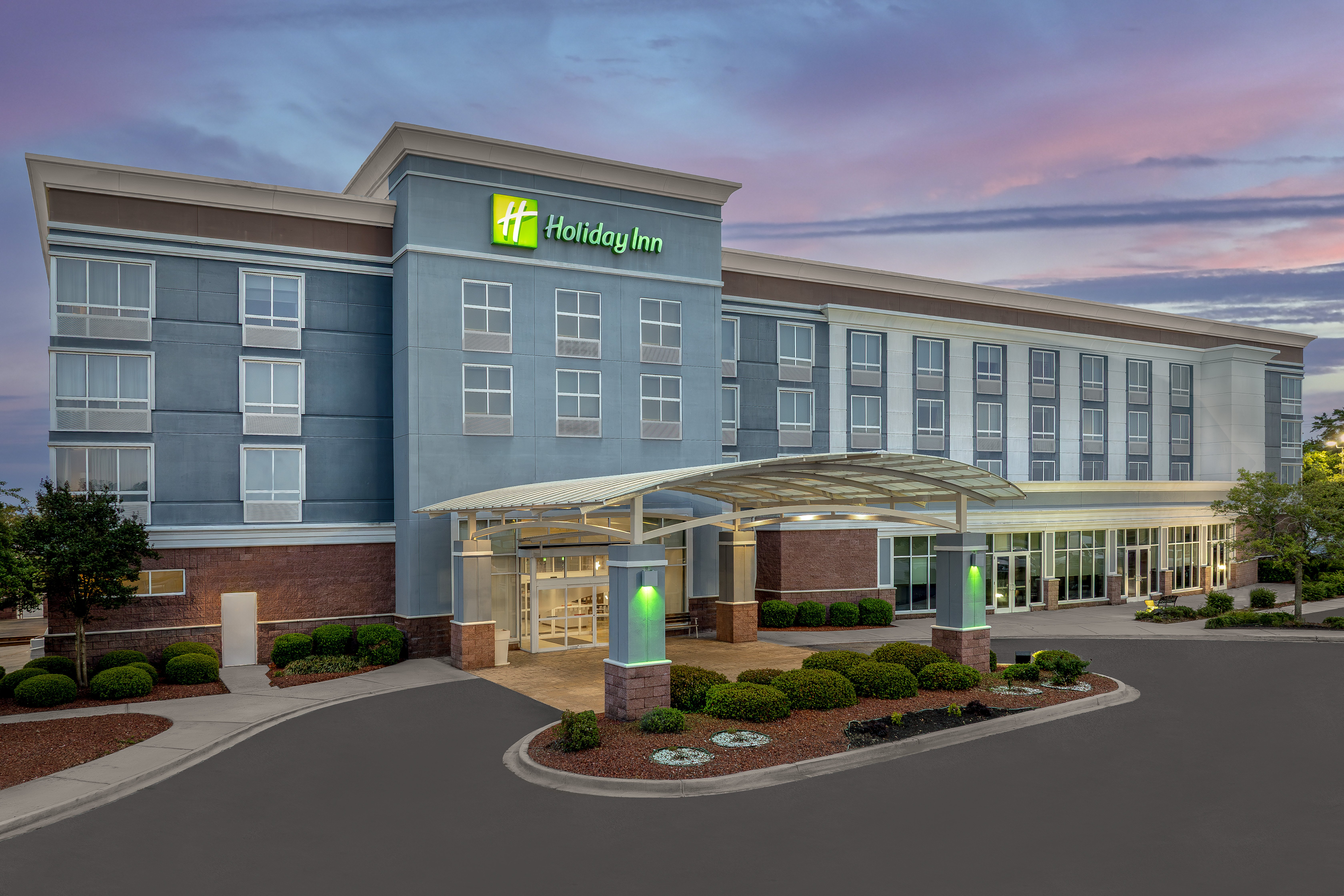 Holiday Inn Santee 6/71