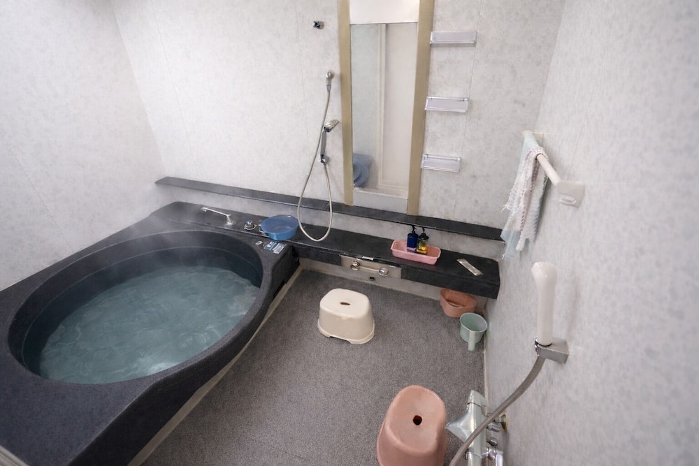 Capsule Hotel Block Room 25/49