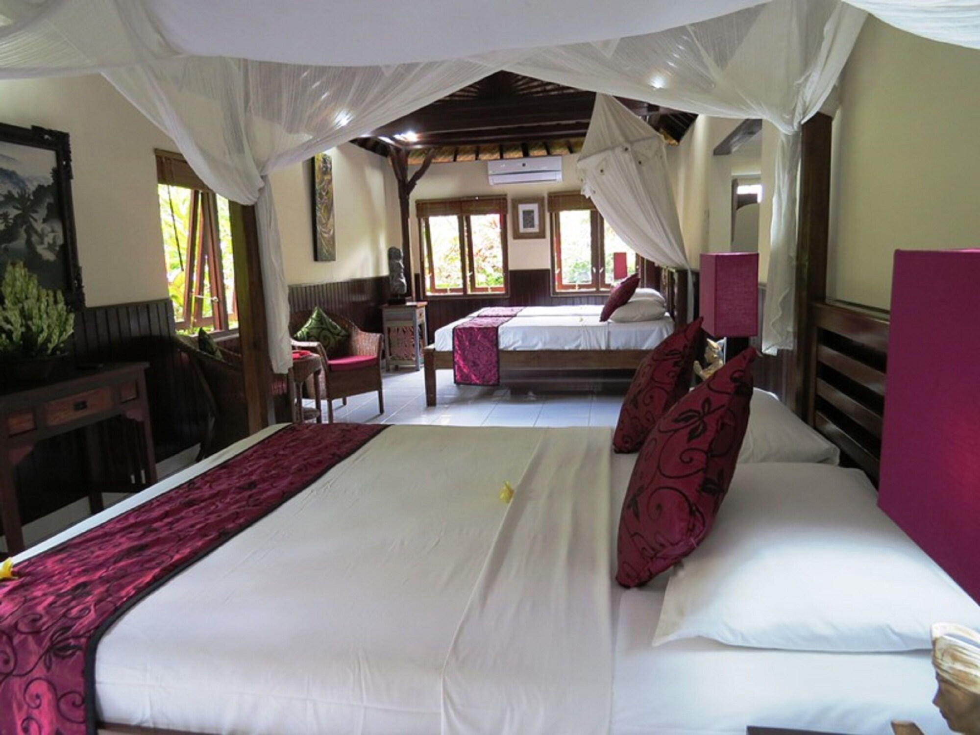DELUXE, FAMILY, COTTAGE