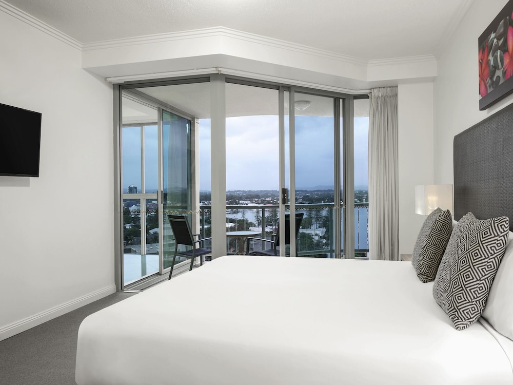 غرفة بسريرين منفصلين بغرفة نوم واحدة، Mantra Sun City Surfers Paradise 3/3