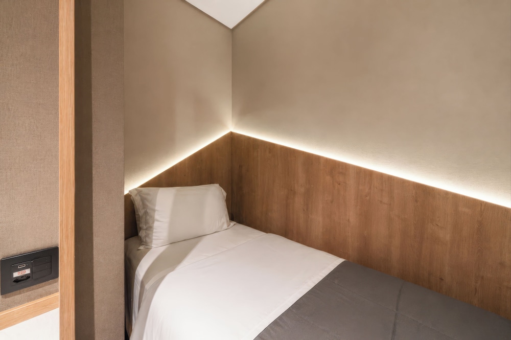 Fast Sleep Suites by Slaviero Hoteis - Aeroporto 27/60