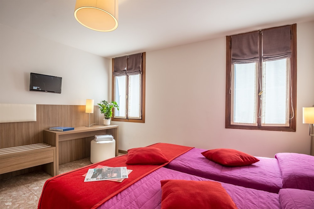 Hotel Il Moro di Venezia 38/56