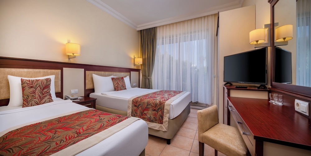 Ozlem Garden Hotel 25/62