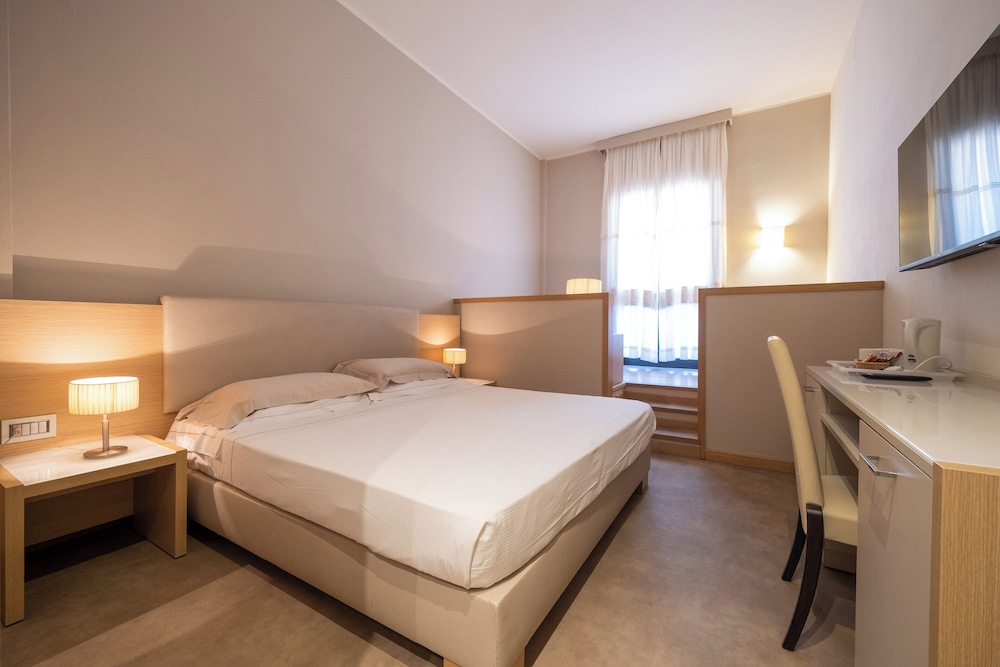 Hotel Calabona 13/39